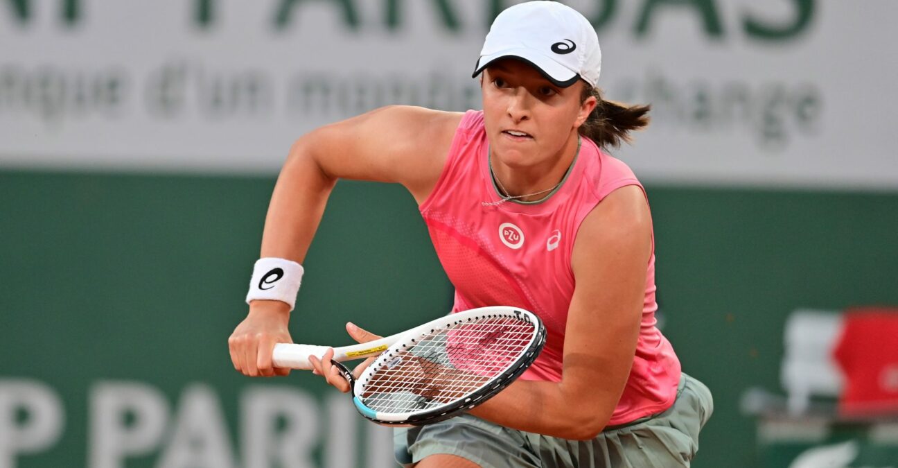 Phenomenal Swiatek Puts French Open Steak On The Line Against Sakkari