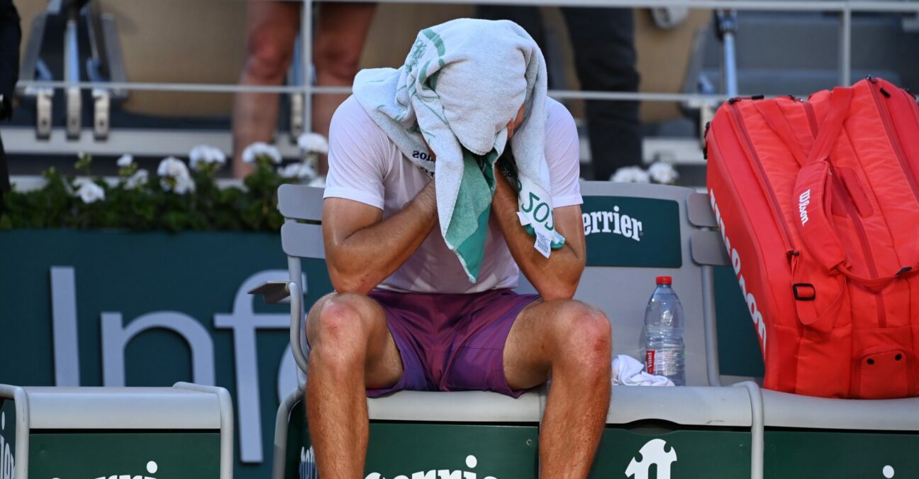 Tsitsipas_Roland-Garros_2021