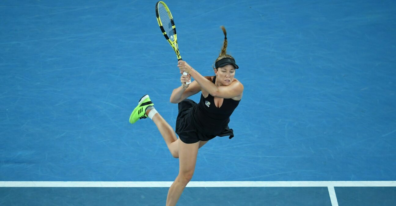 Danielle Collins backhand